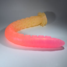 Load image into Gallery viewer, E4TFN87 Illex Large NC 0031 UV CS