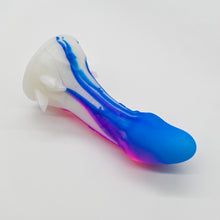 Load image into Gallery viewer, V3MHS61u Vaeriya Medium 0050 UV GITD GHU