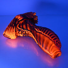 Load image into Gallery viewer, X3SEP52 Shin Medium 0030 UV GITD