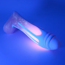 Load image into Gallery viewer, Q3SFS84 Aquus Small NC 0030 UV GITD
