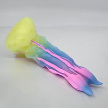 Load image into Gallery viewer, V2MER95 Snark's Maw Small 0050 UV GITD