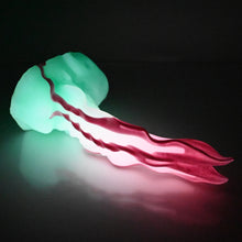 Load image into Gallery viewer, V2XER96 Snark's Maw Small 0020 UV GITD