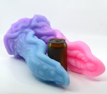 Load image into Gallery viewer, A7MGU69 Alara 3XL 0050 UV GITD