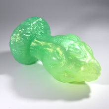 Load image into Gallery viewer, F3TFT97 Dragonfruit Plug Medium NC 0031 UV CS