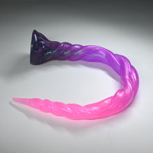 Load image into Gallery viewer, S3TGX05 Sera's Horn Medium NC 0031 UV CS