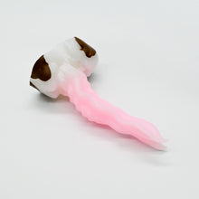 Load image into Gallery viewer, V2SKE25 Snark's Maw Small 0030 UV GITD