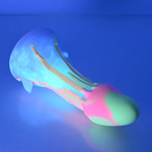 Load image into Gallery viewer, U2MEZ28 Vaeriya Small 0050 UV GITD