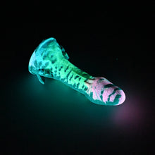 Load image into Gallery viewer, V2SJC87 Vaeriya Small 0030 UV GITD