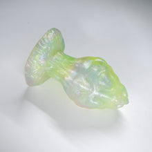 Load image into Gallery viewer, F3THB11 Dragonfruit Plug Medium NC 0031 UV CS