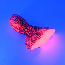 Load image into Gallery viewer, X3SKG20 Shin Medium 0030 UV GITD GOBLIN HOLE