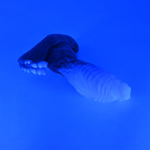 Load image into Gallery viewer, X3XKG21 Shin Medium 0020 UV GITD