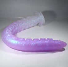 Load image into Gallery viewer, E4TFA17 Illex Large NC 0031 UV CS