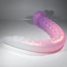 Load image into Gallery viewer, E4TFA18 Illex Large NC 0031 UV CS