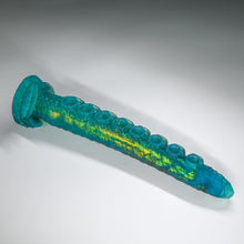 Load image into Gallery viewer, E3THC44 Illex Medium NC 0031 CS