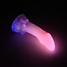 Load image into Gallery viewer, V2SKH99 Vaeriya Small 0030 UV GITD