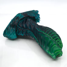 Load image into Gallery viewer, X3SEB83 Shin Medium 0030 UV GITD