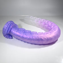 Load image into Gallery viewer, E4TFC09 Illex Large NC 0031 UV CS