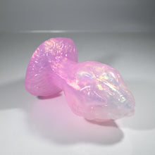 Load image into Gallery viewer, F3TFD79 Dragonfruit Plug Medium NC 0031 UV CS