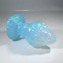 Load image into Gallery viewer, F3TFD80 Dragonfruit Plug Medium NC 0031 UV CS