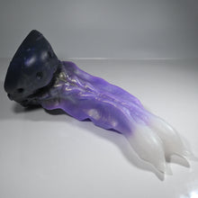 Load image into Gallery viewer, V3SED37 Snark's Maw Medium 0030 UV GITD CS