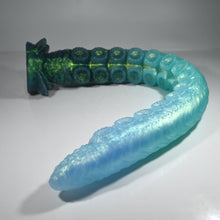 Load image into Gallery viewer, E4TFH39 Illex Large NC 0031 UV CS