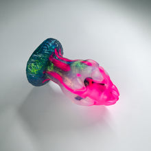 Load image into Gallery viewer, F3THN80 Dragonfruit Plug Medium NC 0031 UV CS