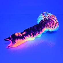 Load image into Gallery viewer, V2SBP31 Snark's Maw Small 0030 UV GITD