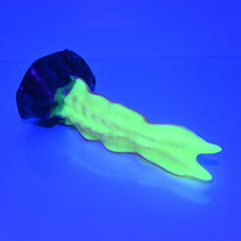 Load image into Gallery viewer, V2MBP30 Snark's Maw Small 0050 UV GITD