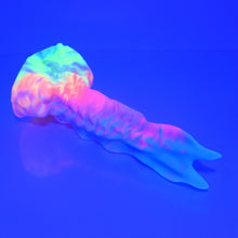 Load image into Gallery viewer, V2MBP29 Snark's Maw Small 0050 UV GITD
