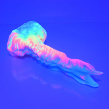 Load image into Gallery viewer, V2MBP26 Snark's Maw Small 0050 UV GITD