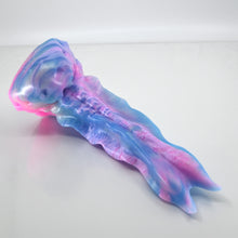 Load image into Gallery viewer, V2MBP25 Snark's Maw Small 0050 UV GITD