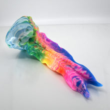 Load image into Gallery viewer, V3MBP39 Snark's Maw Medium 0050 UV GITD