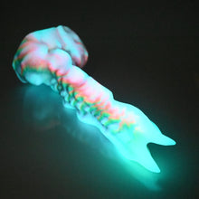 Load image into Gallery viewer, V3SBP38 Snark's Maw Medium 0030 UV GITD