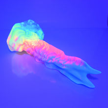 Load image into Gallery viewer, V3MBP36 Snark's Maw Medium 0050 UV GITD
