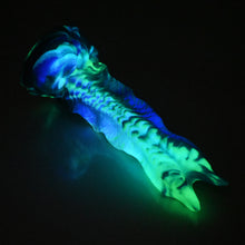 Load image into Gallery viewer, V3MBP33 Snark's Maw Medium 0050 UV GITD