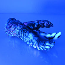 Load image into Gallery viewer, L2MDM93 Altair Small 0050 UV GITD CS