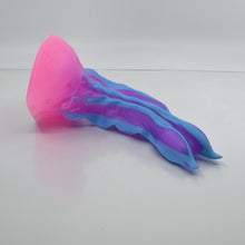 Load image into Gallery viewer, V2XCQ70 Snark's Maw Small 0020 UV GITD