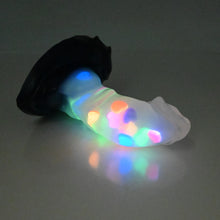 Load image into Gallery viewer, R2TCQ45 Oberon Small NC 0031 UV GITD *FLOP*