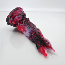 Load image into Gallery viewer, V2MBQ47 Snark's Maw Small 0050 UV GITD