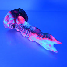 Load image into Gallery viewer, V2MBQ47 Snark's Maw Small 0050 UV GITD