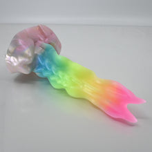 Load image into Gallery viewer, V2MBQ46 Snark's Maw Small 0050 UV GITD