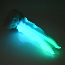Load image into Gallery viewer, V2SBQ44 Snark's Maw Small 0030 UV GITD