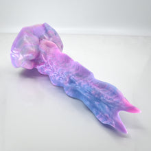 Load image into Gallery viewer, V3MBQ59 Snark's Maw Medium 0050 UV GITD