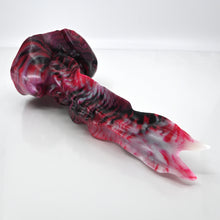 Load image into Gallery viewer, V3MBQ57 Snark's Maw Medium 0050 UV GITD