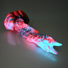 Load image into Gallery viewer, V3MBQ57 Snark's Maw Medium 0050 UV GITD