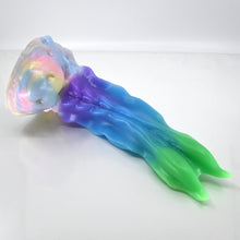 Load image into Gallery viewer, V3SBQ55 Snark's Maw Medium 0030 UV GITD
