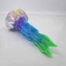 Load image into Gallery viewer, V3SBQ55 Snark's Maw Medium 0030 UV GITD
