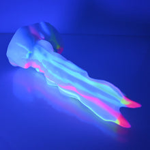 Load image into Gallery viewer, V3SBQ53 Snark's Maw Medium 0030 UV GITD