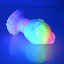 Load image into Gallery viewer, F3TDM44 Dragonfruit Plug Medium NC 0031 UV CS