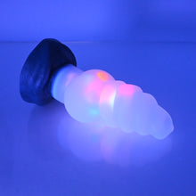 Load image into Gallery viewer, P2TCQ13 Pluto Small NC 0031 UV GITD